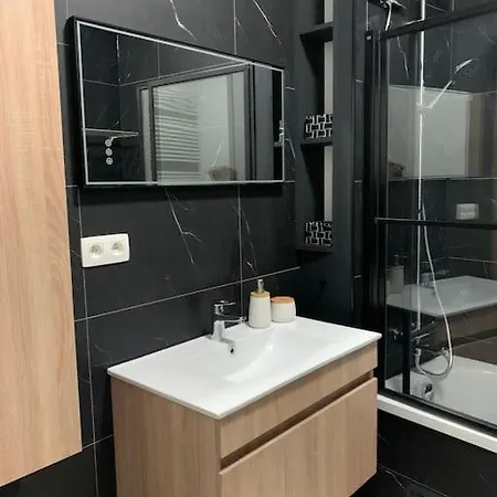 Apartament Le Plan B! - Duplex De Charme & Wellness Binche